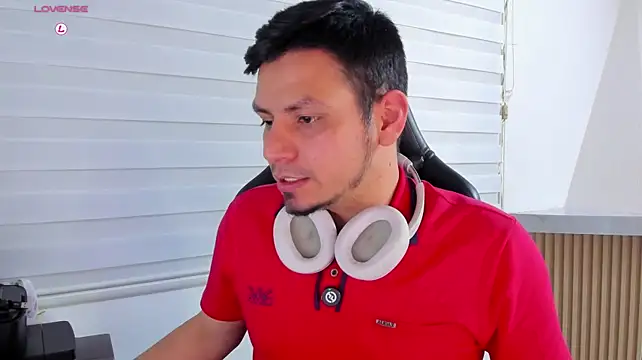 XXX chat uživo modela Rick_Adams