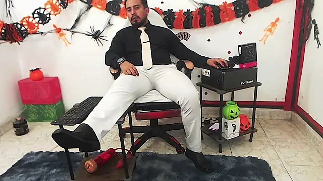 KalethBigDick – Naživo XXX chat