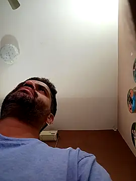 daddys_strip: απευθείας συνομιλία ΧΧΧ