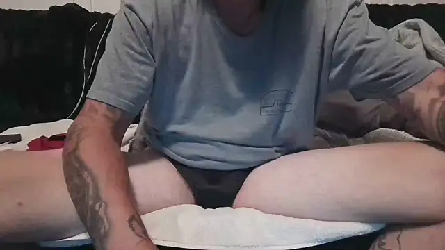 Chat XXX en directo de JohnnyKorrupt_