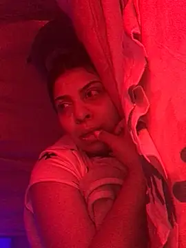 Rachellcooperrr's Live XXX Chat