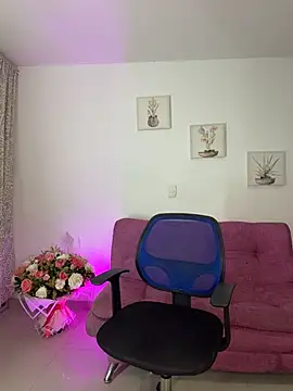Živý XXX chat MrsFoucher