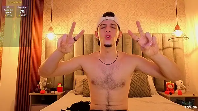 แชท XXX สดของ isaacblaze_