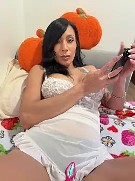 FerrariFrench Live XXX Chat