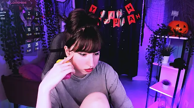 دردشة Lily_xBabe الجنسية المباشرة
