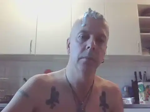 SHARPSkinhead – webcam-show