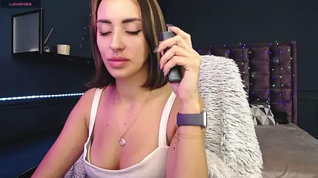 JenniferStone Chat XXX in diretta