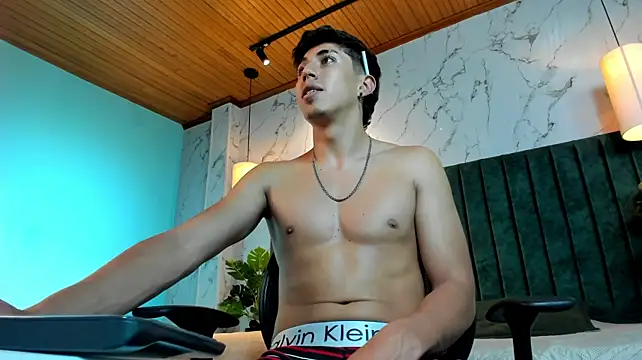 Gerard_evans_ Obrolan Langsung XXX