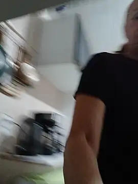 Granny6boys' Live XXX Chat