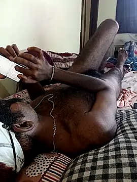 Chocolate_stud10 Adlı Modelin Canlı XXX Sohbeti