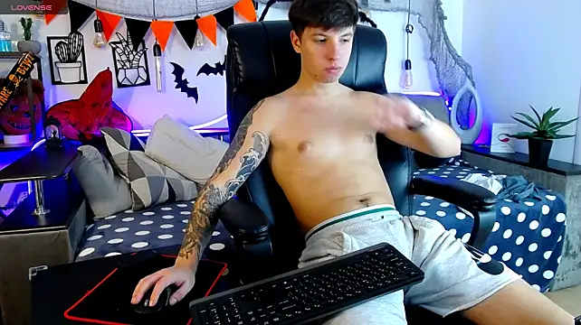 ThomasEdisonn – Naživo XXX chat