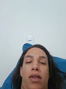 Chat XXX en directo de ofjuliaa