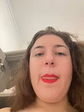XXX chat uživo modela kate_nicepops1313
