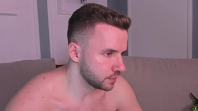 צ'אט XXX בשידור חי של EnriqueBarberry