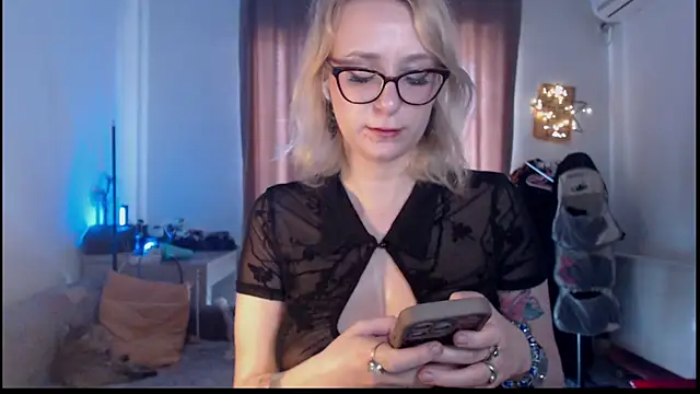 welliza Adlı Modelin Canlı XXX Sohbeti