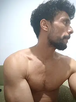 XXX chat uživo modela Arabprinceofslv