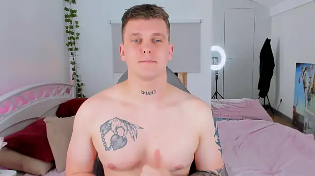 Онлайн чат XXX HotVanee