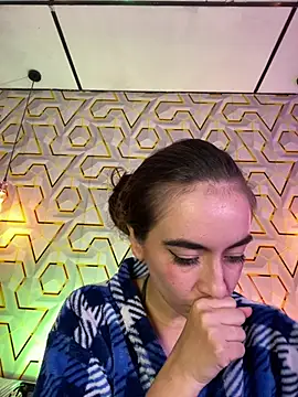 Chat +18 de MelanyyJhonson15 ao vivo