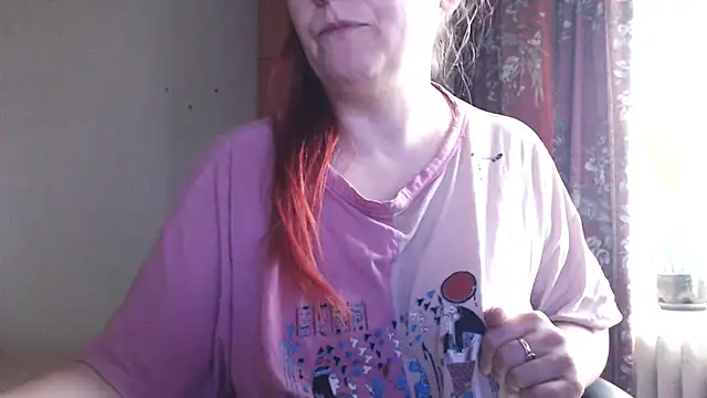 NymphoQueenn Live XXX-chat