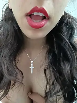 XXX chat uživo modela HazelCharm
