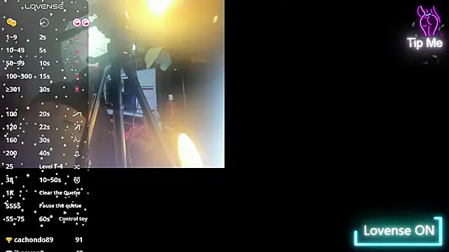 Show modela tatygp na web-kameri