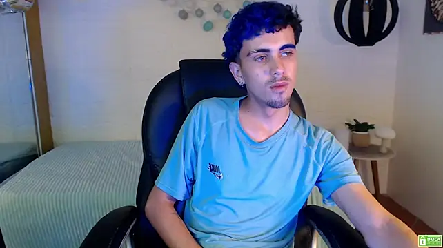 noah_bluex's Live XXX Chat