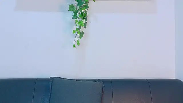 XXX chat uživo modela TylerWest_