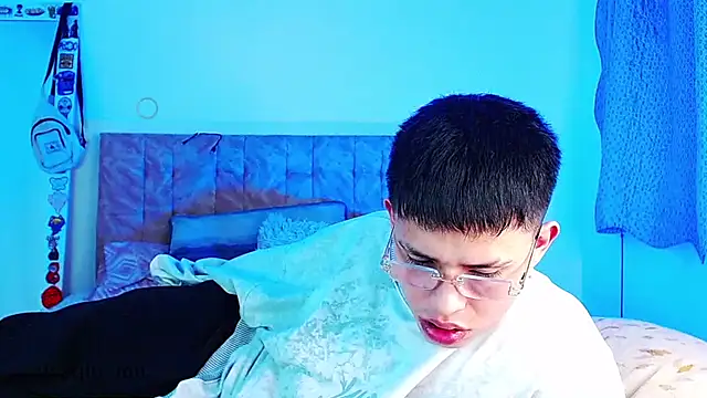 Chatroom XXX en direct de _justinmoon2