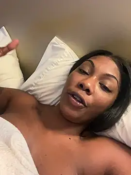 Chat XXX Live HeidiGiselle