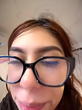 Chatroom XXX en direct de nickky__