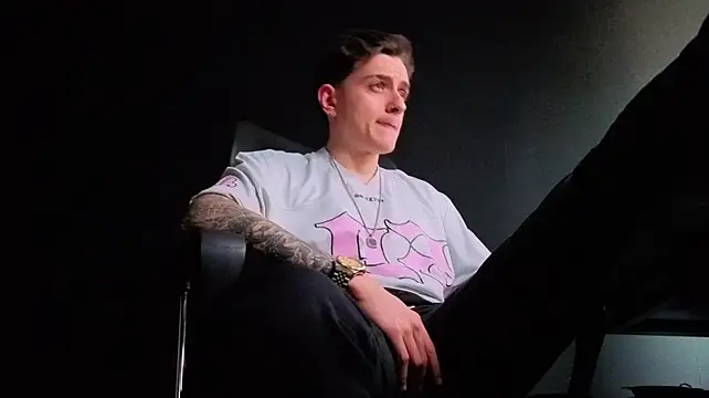FelixStarkk Chat XXX live