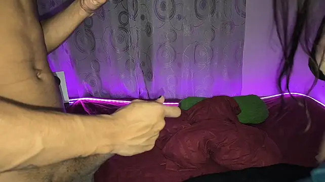 sweet_little232's Live XXX Chat