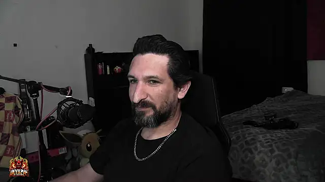 Chat XXX en directo de DevilPup75_