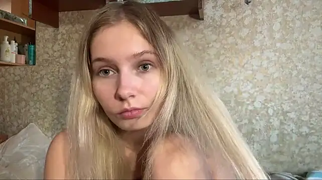 LynnMontiel's Live XXX Chat