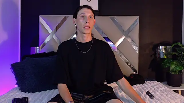 Chat +18 de Alexxey_x ao vivo