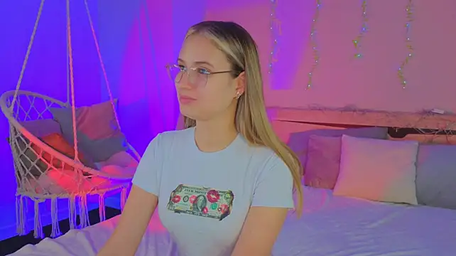 Miaa_Hill Adlı Modelin Web Kamerası Şovu