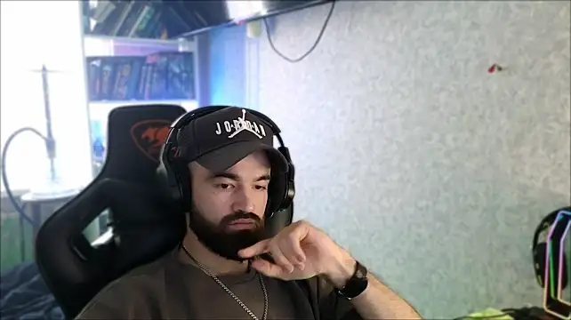Chat XXX Live _Serious_Man
