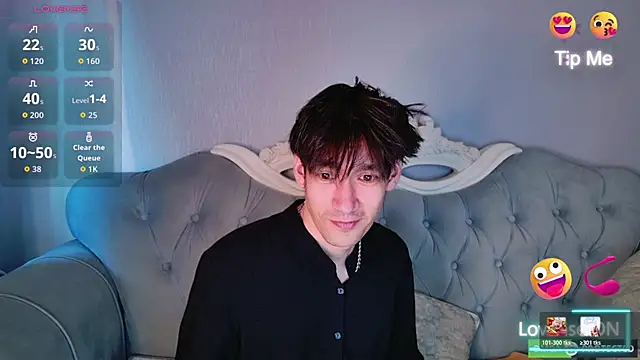 CalvinChapmanのライブXXXチャット