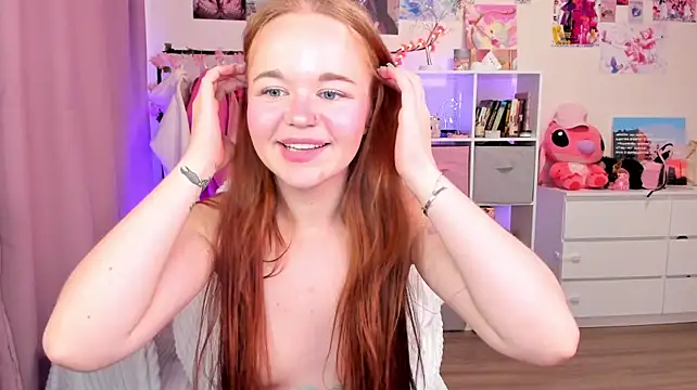 Chat +18 de Faye_Muse ao vivo
