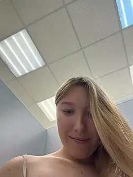 Chat +18 de -NaughtyAngel- ao vivo
