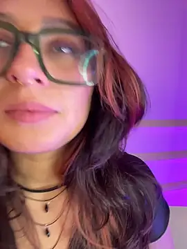 Chat +18 de FoxyLauren ao vivo