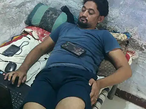 ROCOGUJUBULL's Live XXX Chat