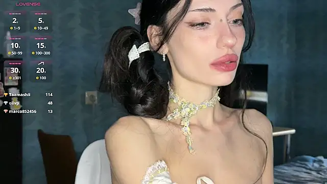 Chat +18 de Milkassi_li ao vivo