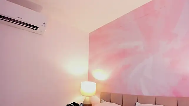 Chat +18 de IsabelaStefano ao vivo