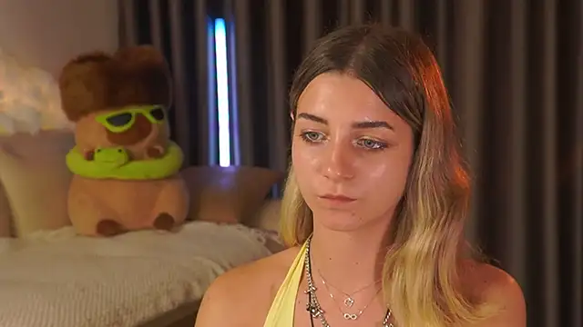 MilaMilkEyes Live XXX-Chat