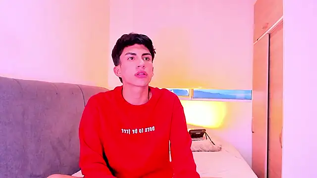Erick_Velveth élő XXX-chatje