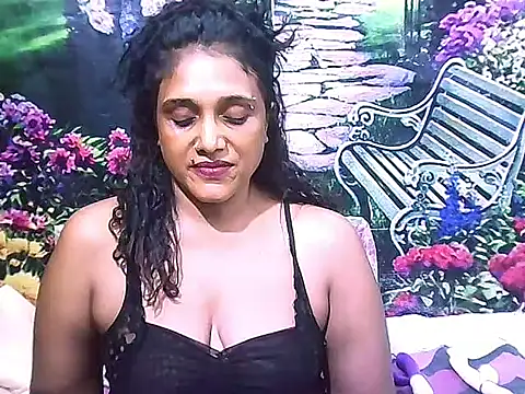 IndianSexyLady20 Chat XXX in diretta