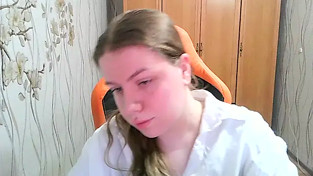 Wirevona XXX чат на живо