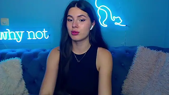 ViollinaLove XXX чат на живо