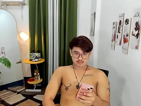 Chat XXX Live GabinJuicyHugeCock